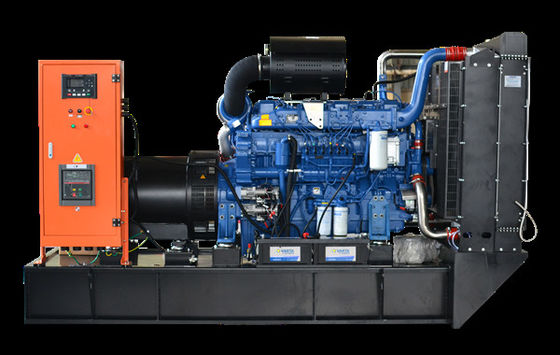 カミンズ Engine 4B3.9-G11およびスタンフォードのタイプ交流発電機が付いている16kwディーゼル発電機
