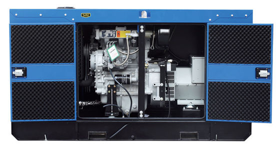 IP21-23 24kw 30kva カミンズのディーゼル発電機の電力の発電機1800rpm