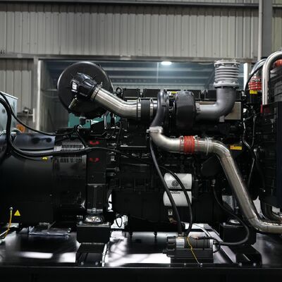 ヤンマーインテリジェントパワー発電機 45kW 56KVA サイレントディーゼル発電機セット 発電所 オルタネーター 水冷 ポータブルディーゼル発電機